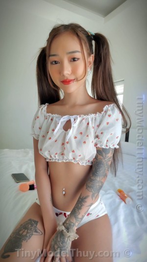 Tinymodelthuy Video #83