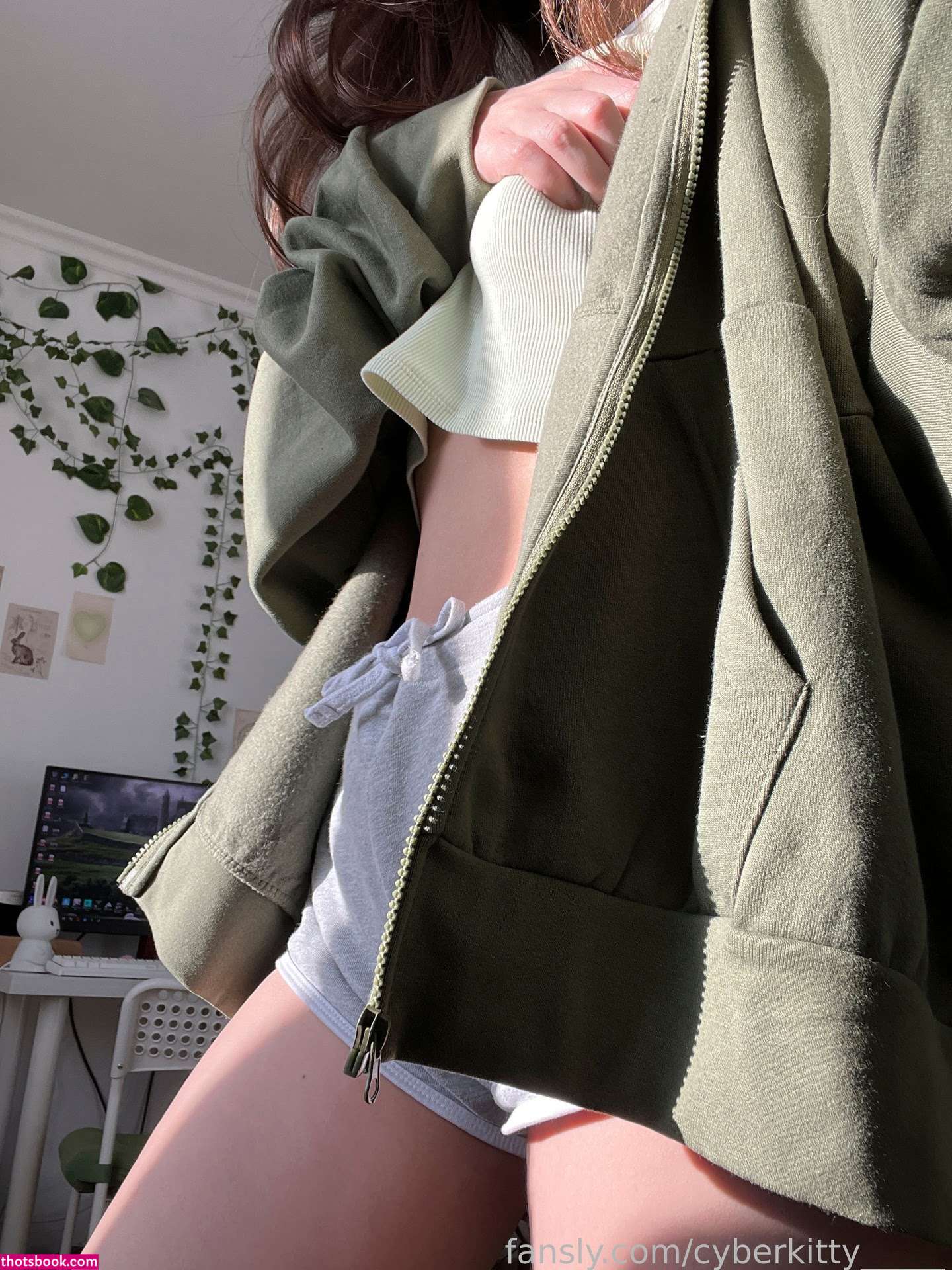 cyberkitty Photo #10