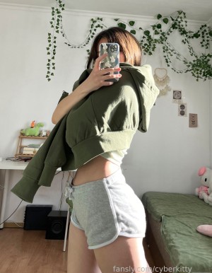 cyberkitty Photo #11