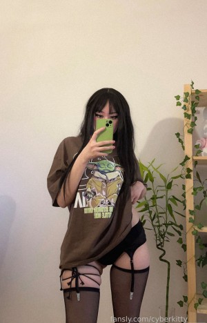 cyberkitty Photo #14