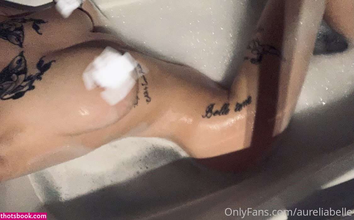 Aureliabelle Photo #25