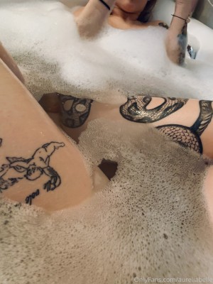 Aureliabelle Photo #149