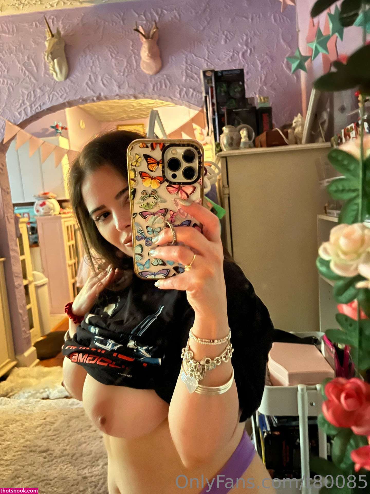 Vanessinator Photo #250