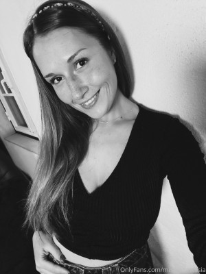 Miss Anastasia Post #9