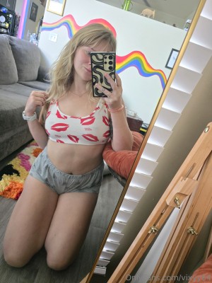Vixyy64 Photo #46