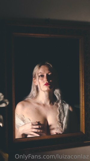 luizaconlaz Photo #81