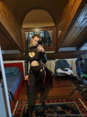 luizaconlaz Photo #145