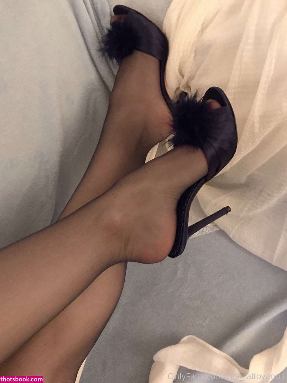 Rita Faltoyano Photo #20