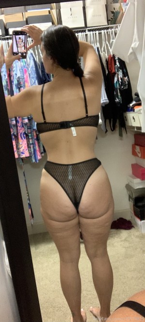 sexywife08 Photo #22