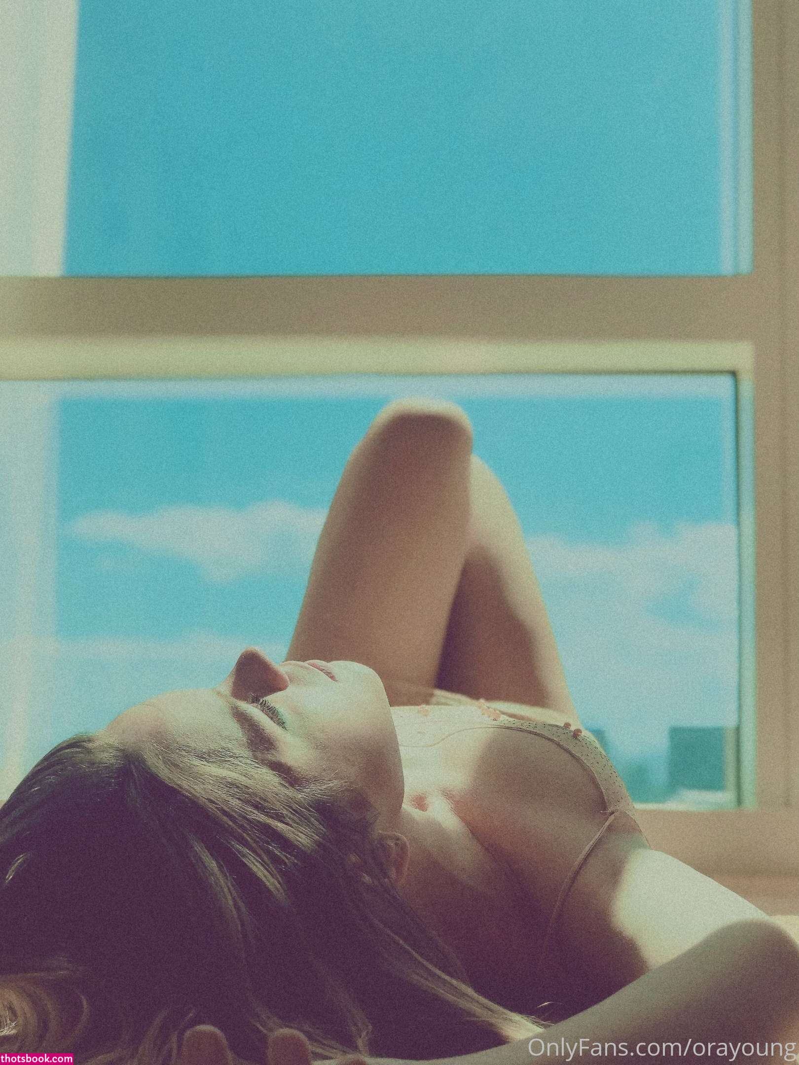 Ora Young Photo #161