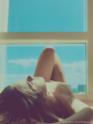 Ora Young Photo #161