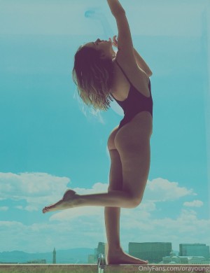 Ora Young Photo #175