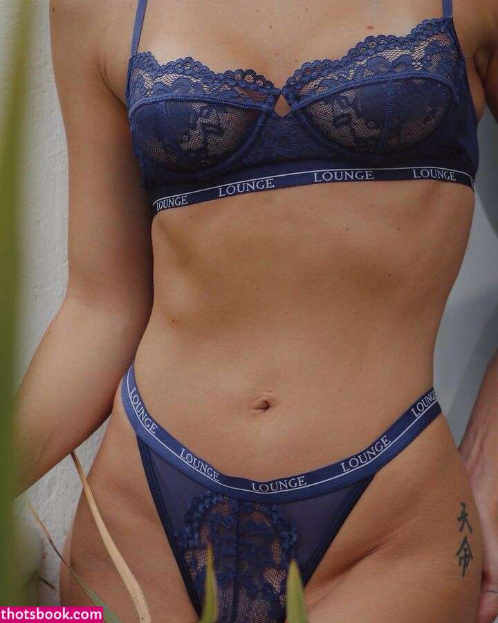 The Domunique Photo #32