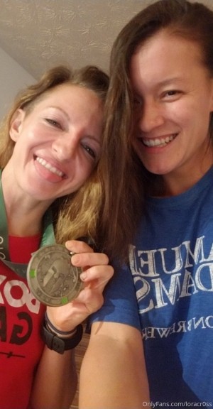 Lora Cross Photo #113