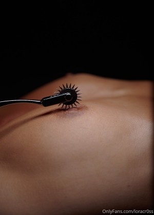 Lora Cross Photo #152