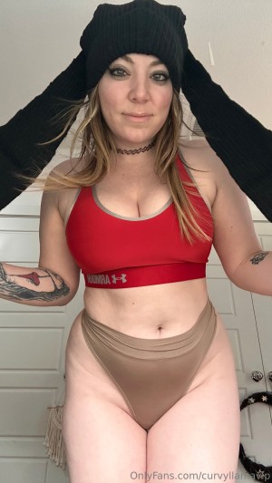 Curvyllama Photo #74