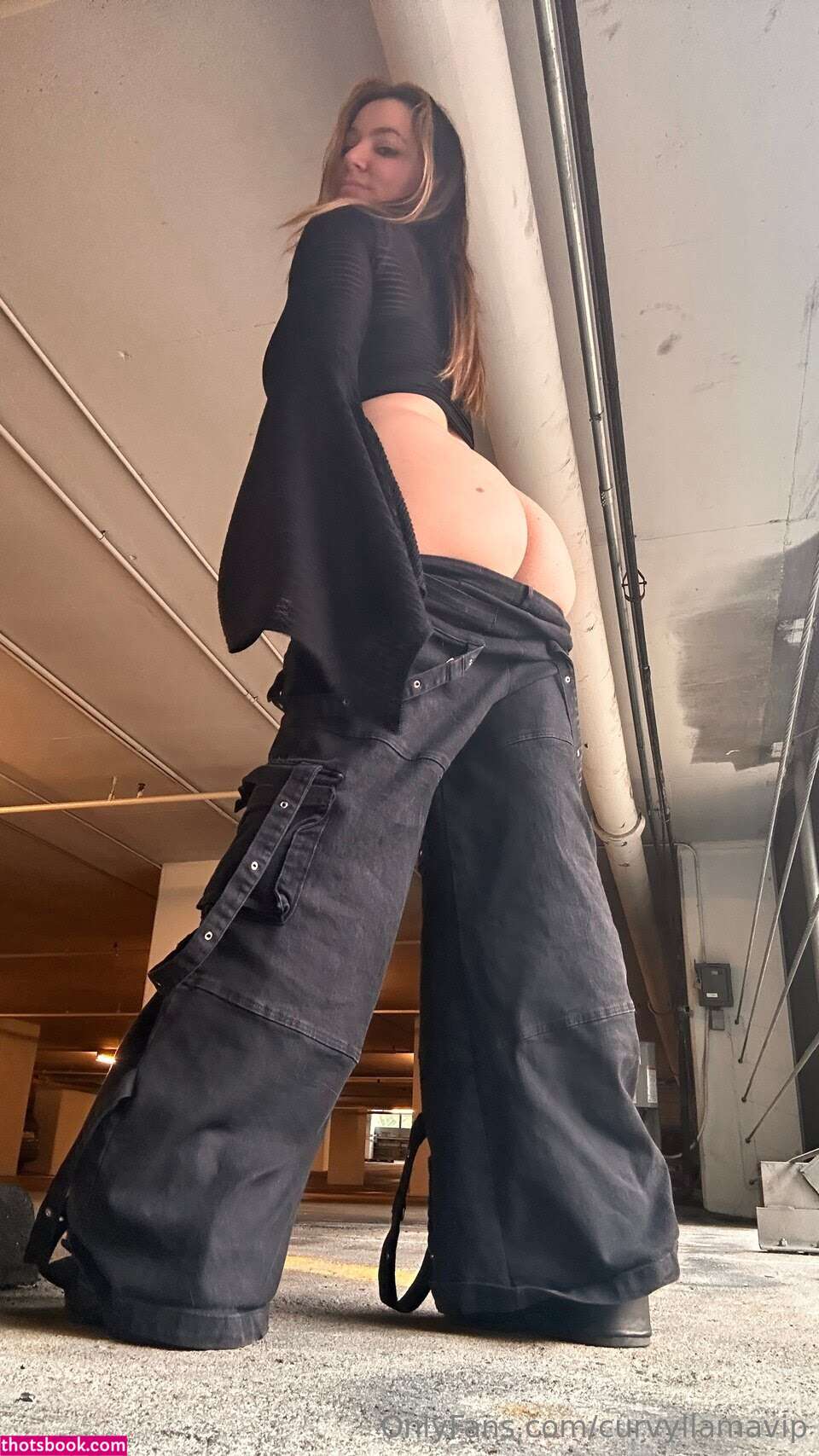 Curvyllama Photo #134