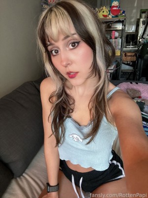 Rottenpapi Photo #86