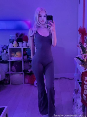 veefroggy Photo #521