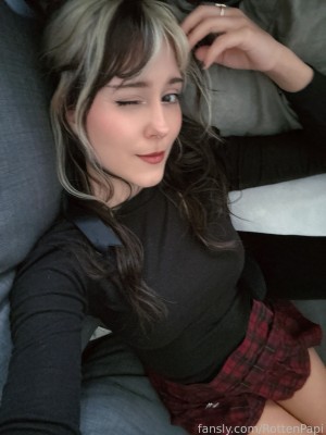 Rottenpapi Photo #108