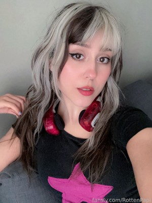 Rottenpapi Photo #132