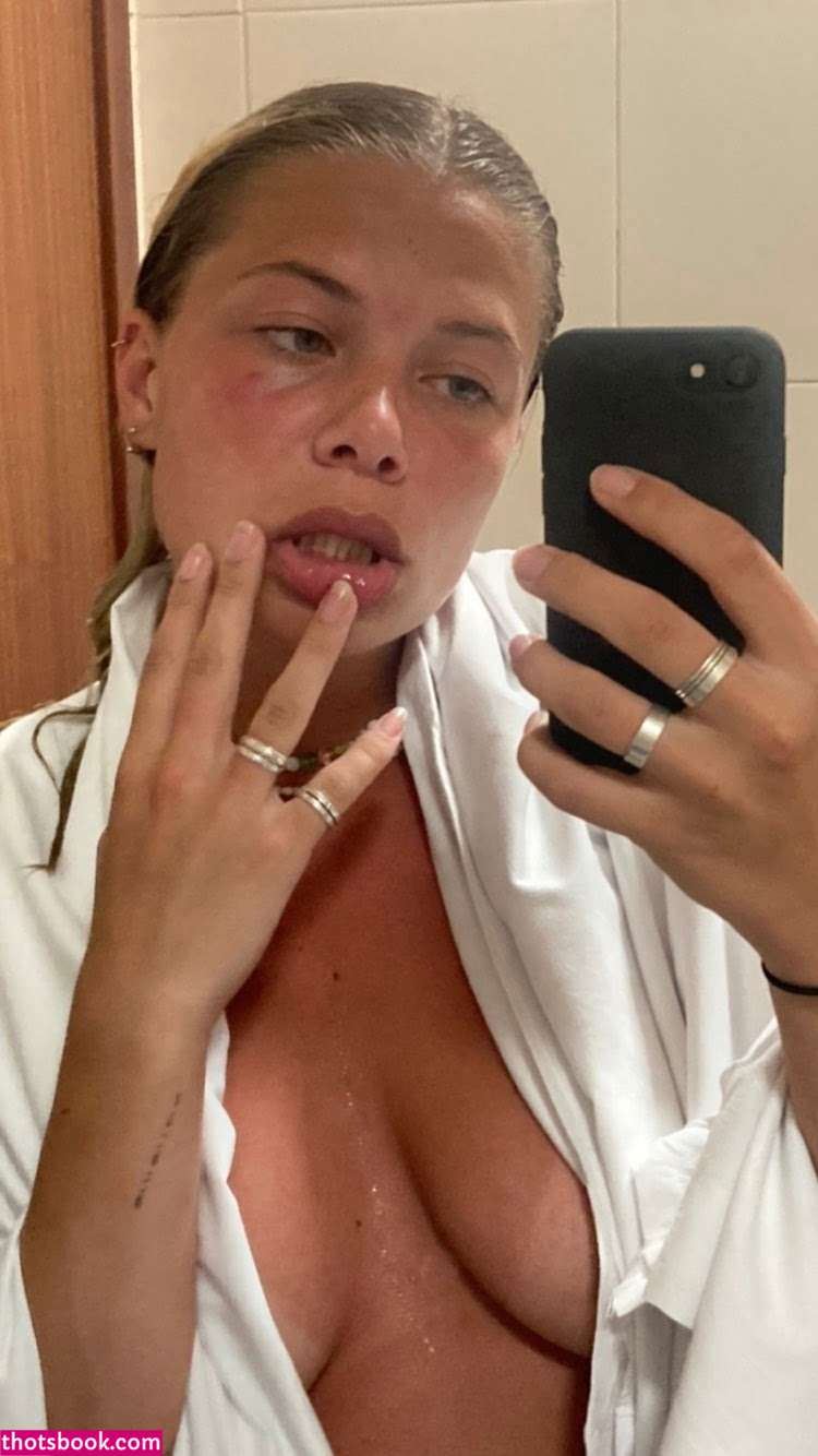 Sofie Wortelboer Photo #100