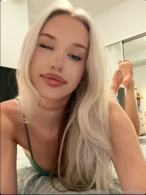 veefroggy Photo #576