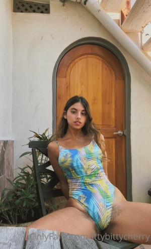 ittybittycherry Photo #132