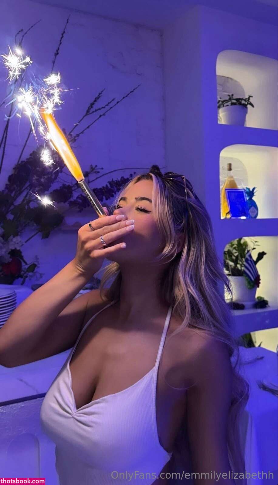 Emily Elizabeth Photo #237