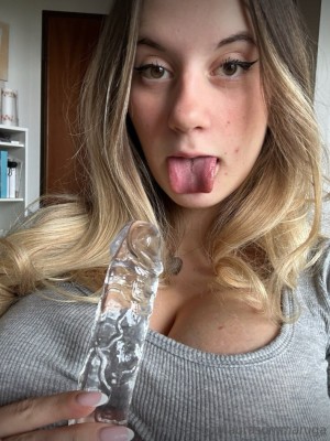 Laura Sommaruga Photo #134