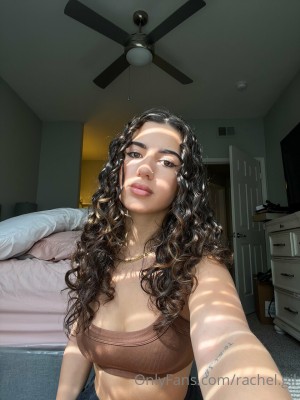 Rachel Gil Photo #11