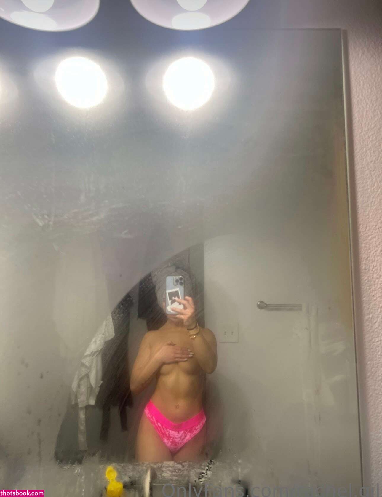 Rachel Gil Photo #105