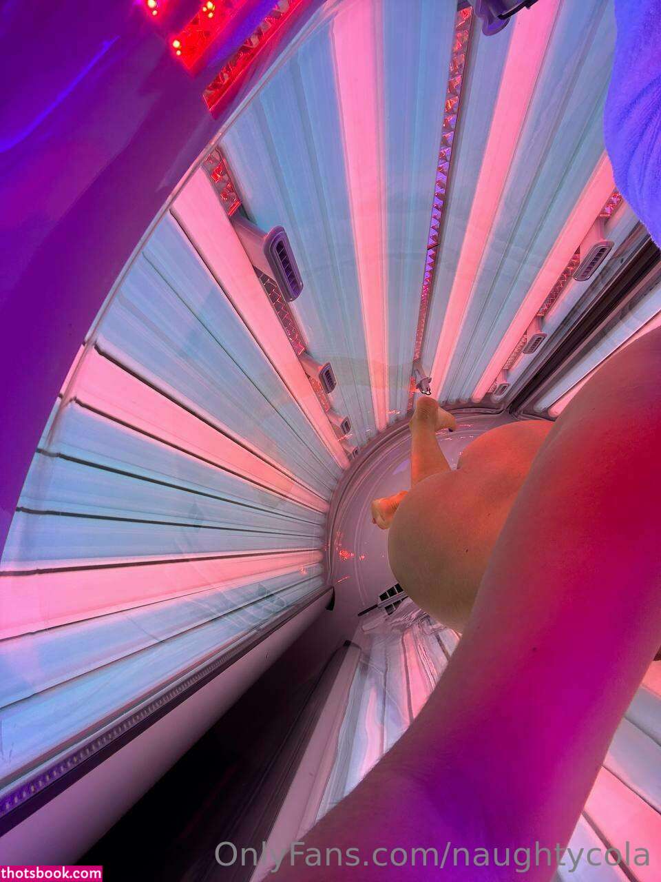 Naughtycola Photo #60