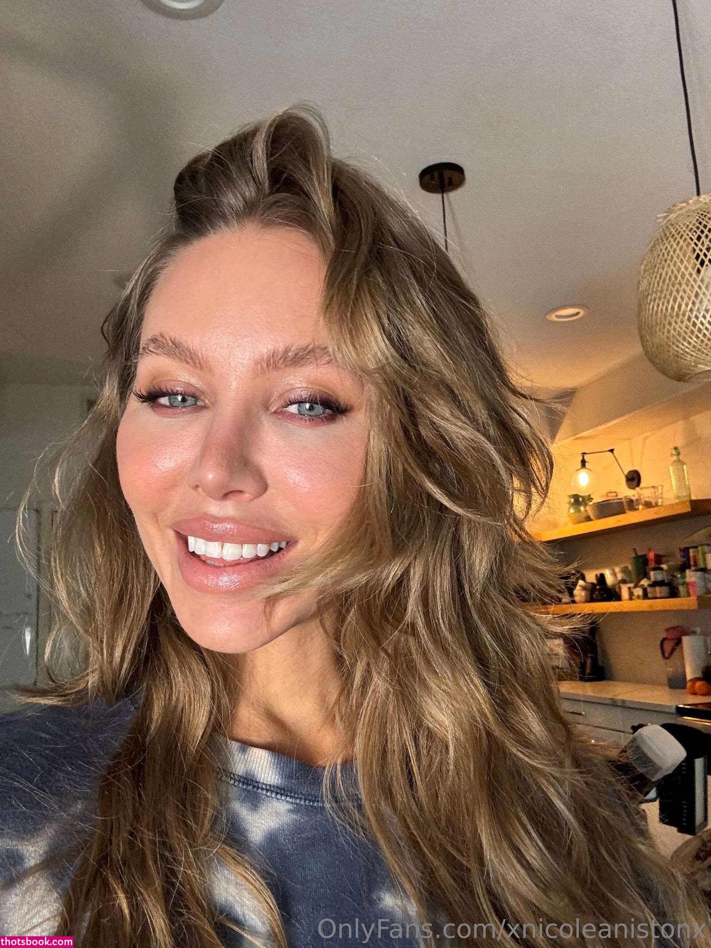 Nicole Aniston Photo #103