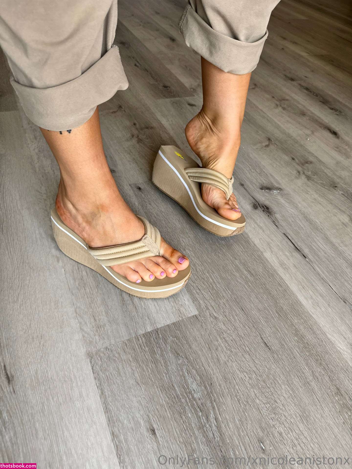 Nicole Aniston Photo #126