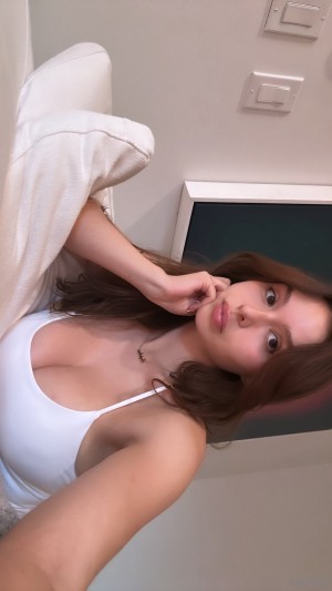 Sophie Mudd Photo #740