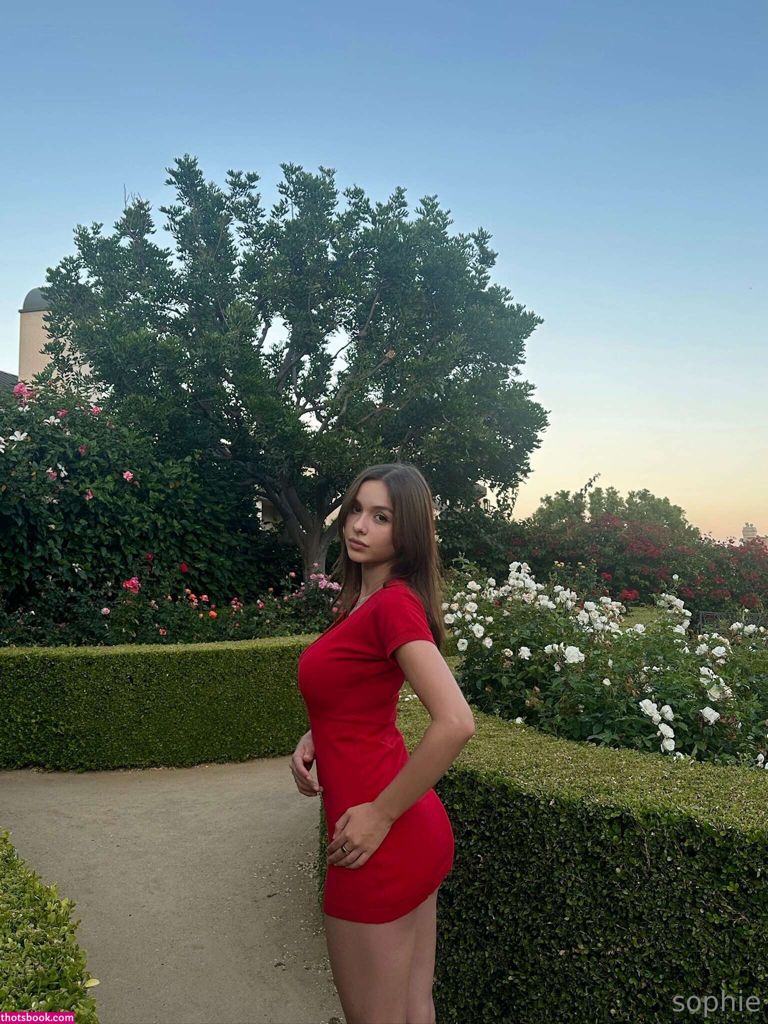 Sophie Mudd Photo #764