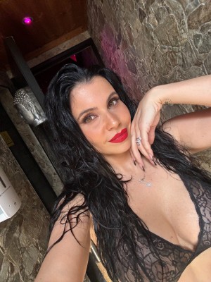 Noemifrere Photo #15