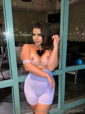 buttsboobsfoods Photo #39