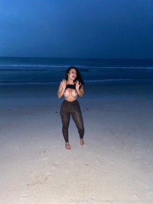 buttsboobsfoods Photo #154