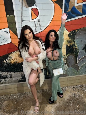 buttsboobsfoods Photo #201