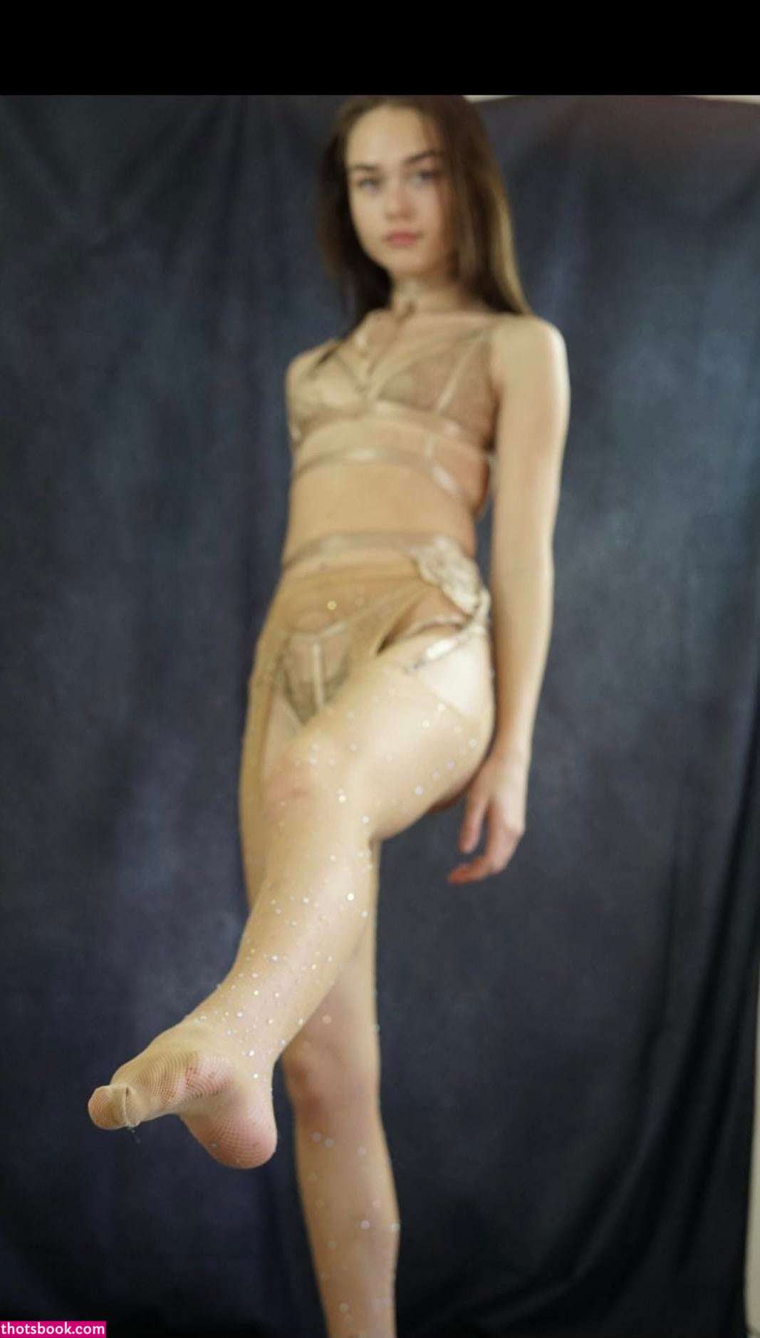 Kenna Bates Photo #180