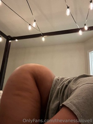 Vanessa Lovell Photo #122