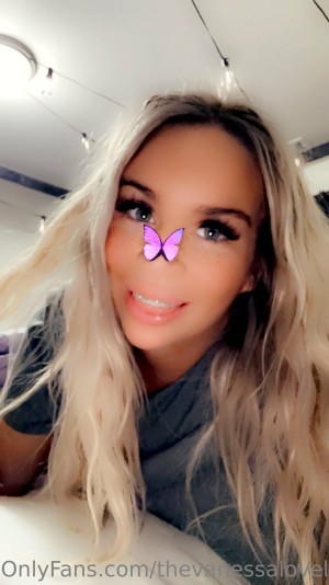 Vanessa Lovell Photo #127