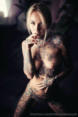 Kristy Von Kashyyyk Photo #62