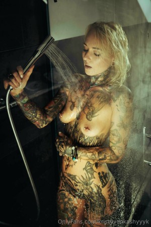 Kristy Von Kashyyyk Photo #69