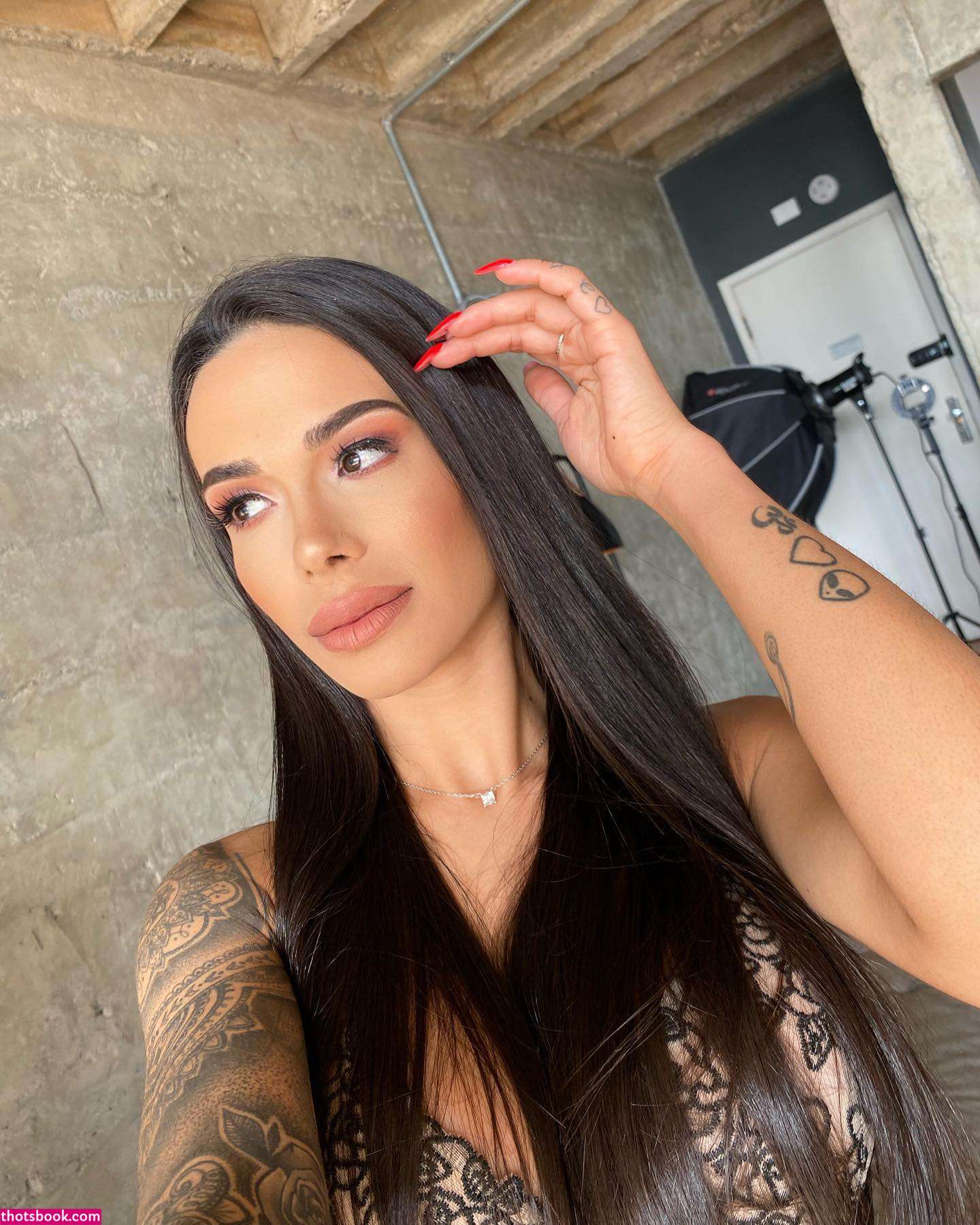 Sophi Carracini Photo #13