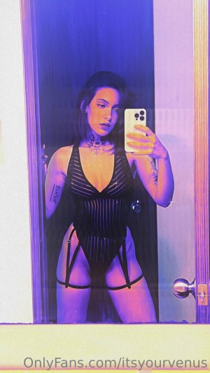 Oriana Valentine Photo #20