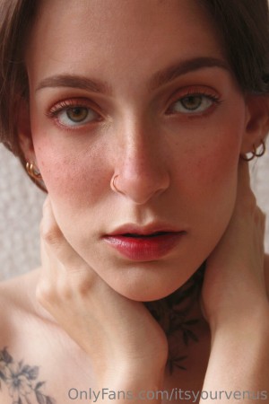 Oriana Valentine Photo #22