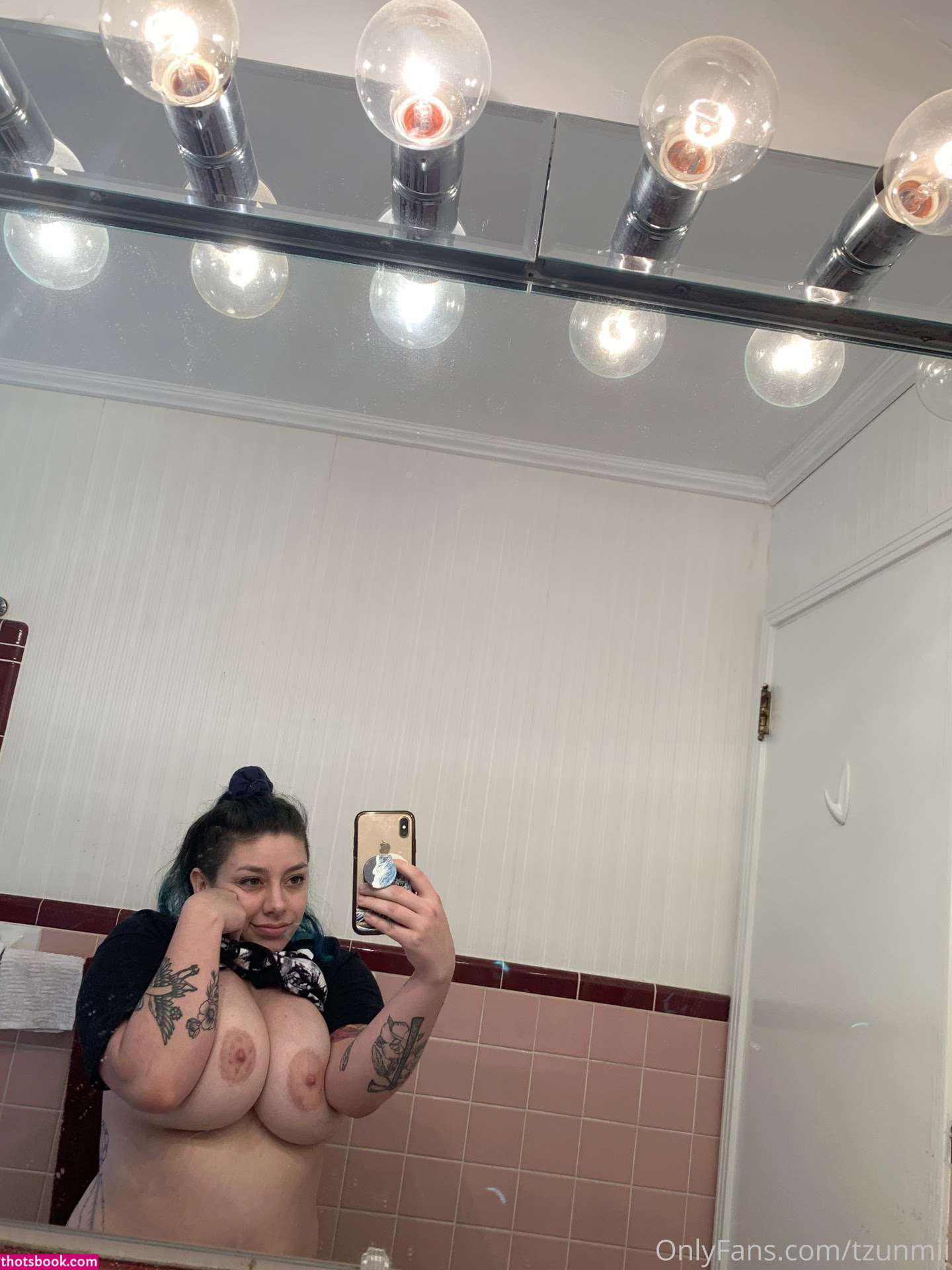 lunagh0ul Photo #250